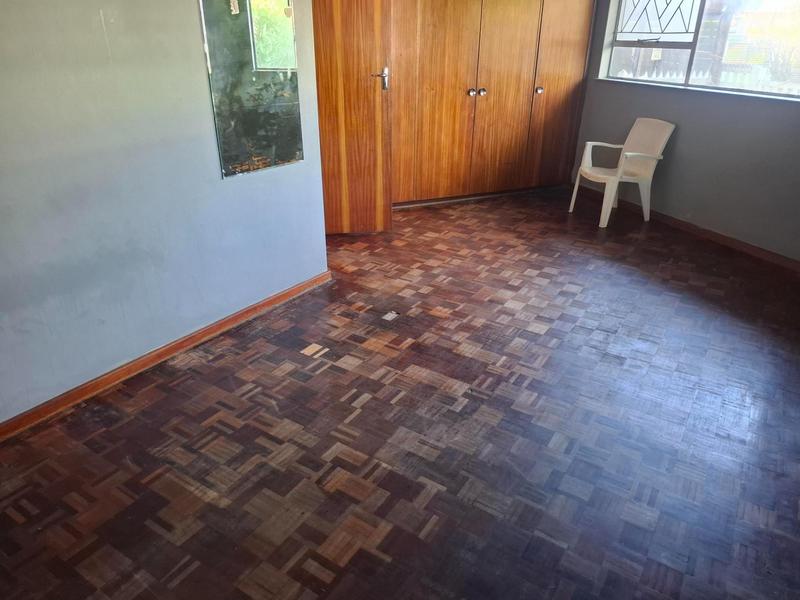 4 Bedroom Property for Sale in Oostersee Western Cape